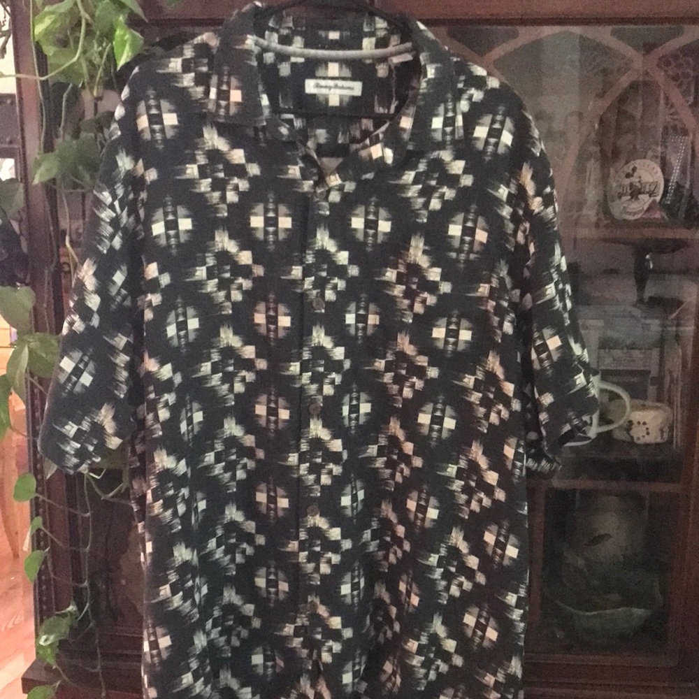 Tommy Bahama Button Down Shirt